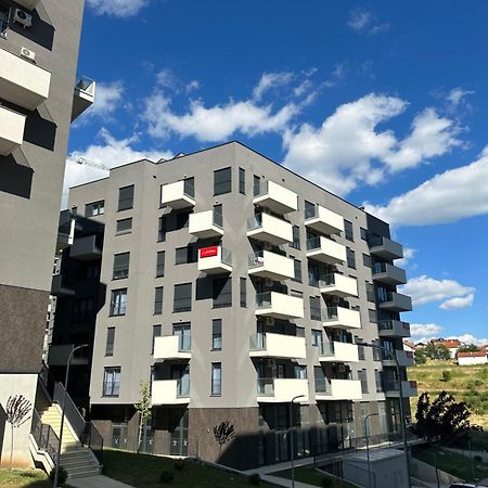 Airstay Pristina Eksteriør billede