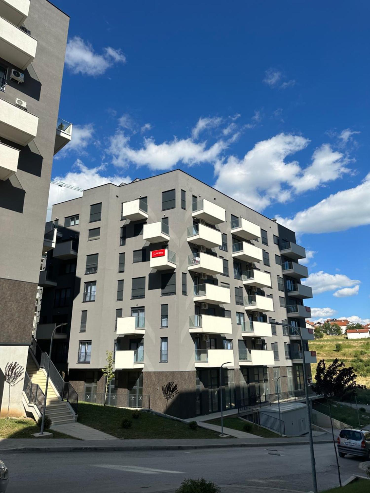 Airstay Pristina Eksteriør billede